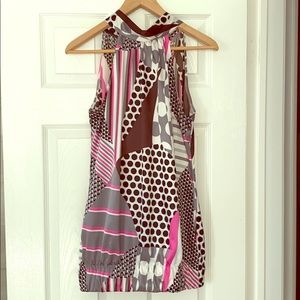 Sleeveless Blouse with Neck Tie